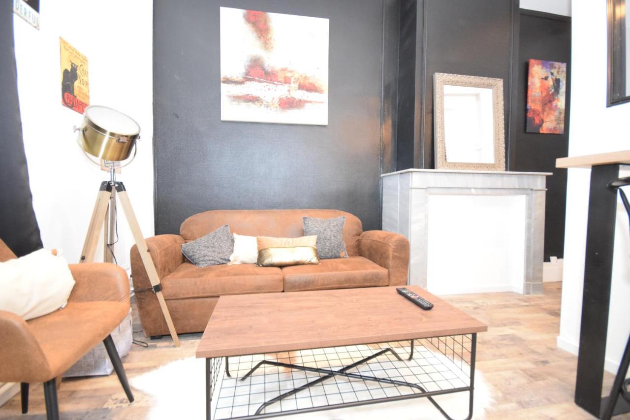 leRelaisdOdile11 - BEL APPART CHIC INDUST - HYPERCENTRE - TRAM Valenciennes Bagian luar foto