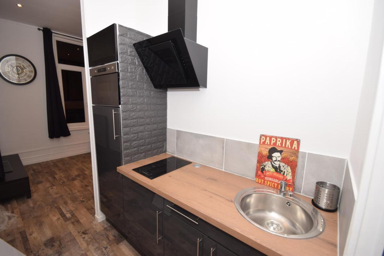 leRelaisdOdile11 - BEL APPART CHIC INDUST - HYPERCENTRE - TRAM Valenciennes Bagian luar foto