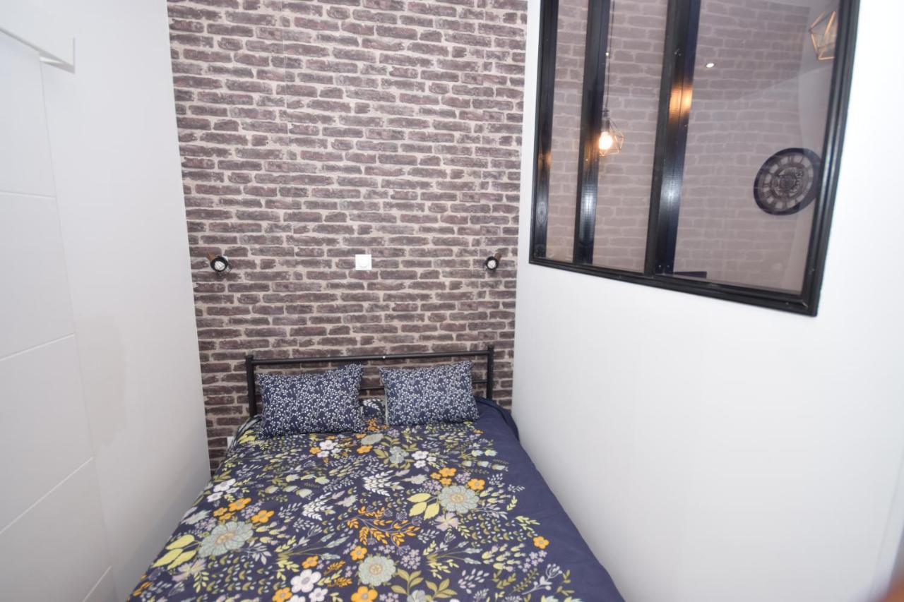leRelaisdOdile11 - BEL APPART CHIC INDUST - HYPERCENTRE - TRAM Valenciennes Bagian luar foto